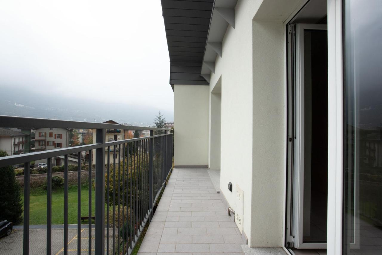Casa Vacanze Valeria Sondrio Exterior photo