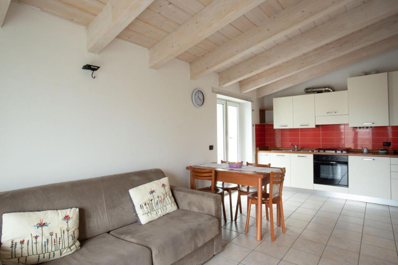 Casa Vacanze Valeria Sondrio Exterior photo